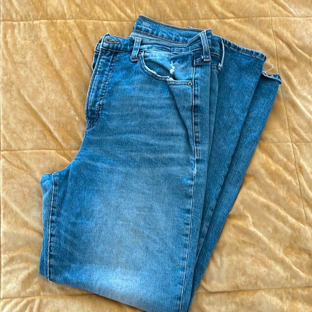 Old Navy Sky Hi Straight Jeans